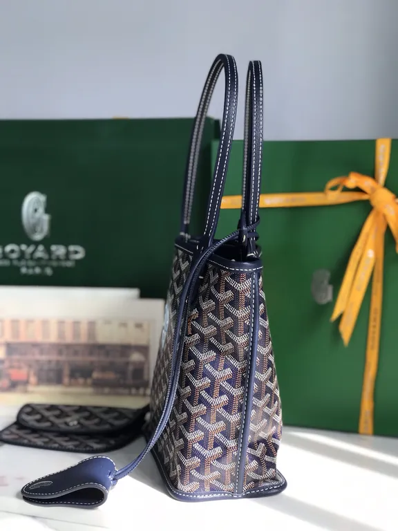 Goyard Bag 